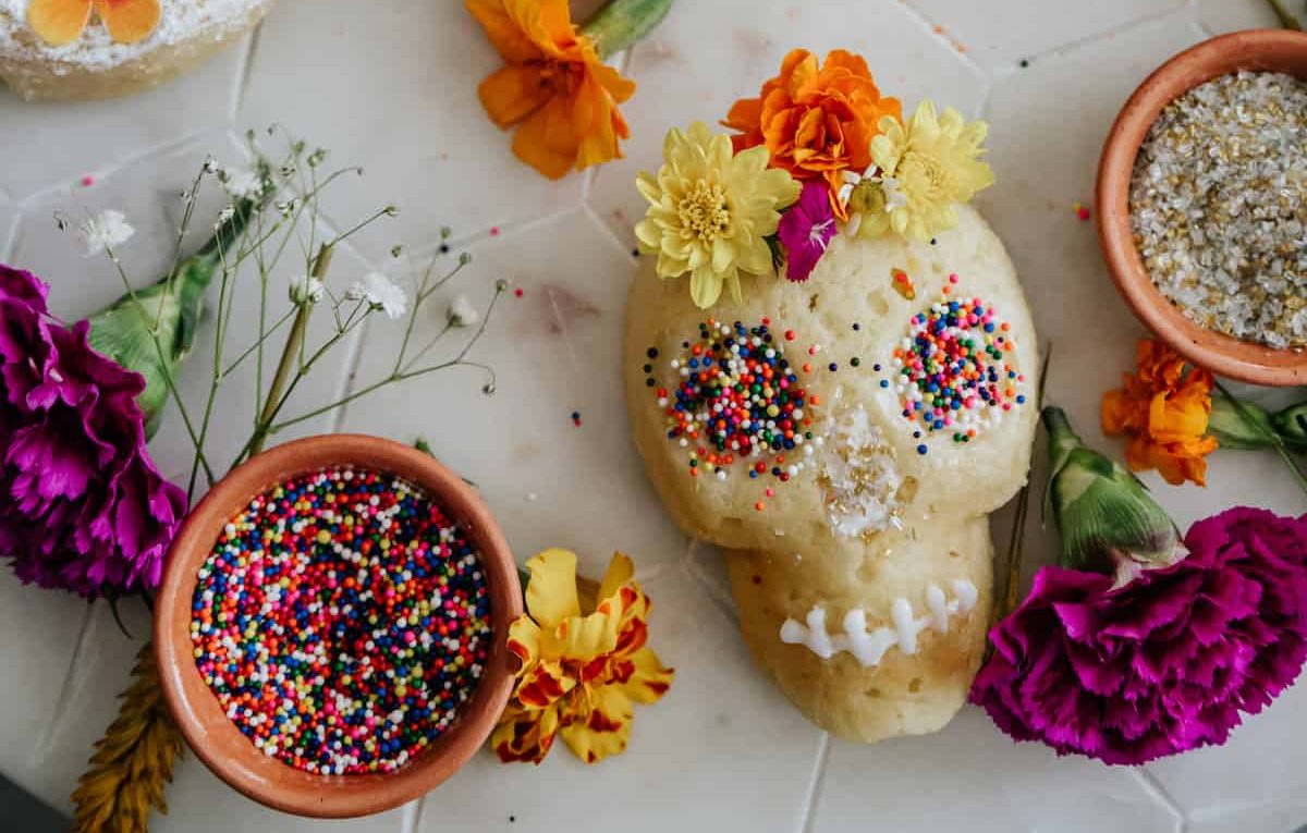 Día de los Muertos recipe: Mini lemon sugar skull cakes to decorate and eat