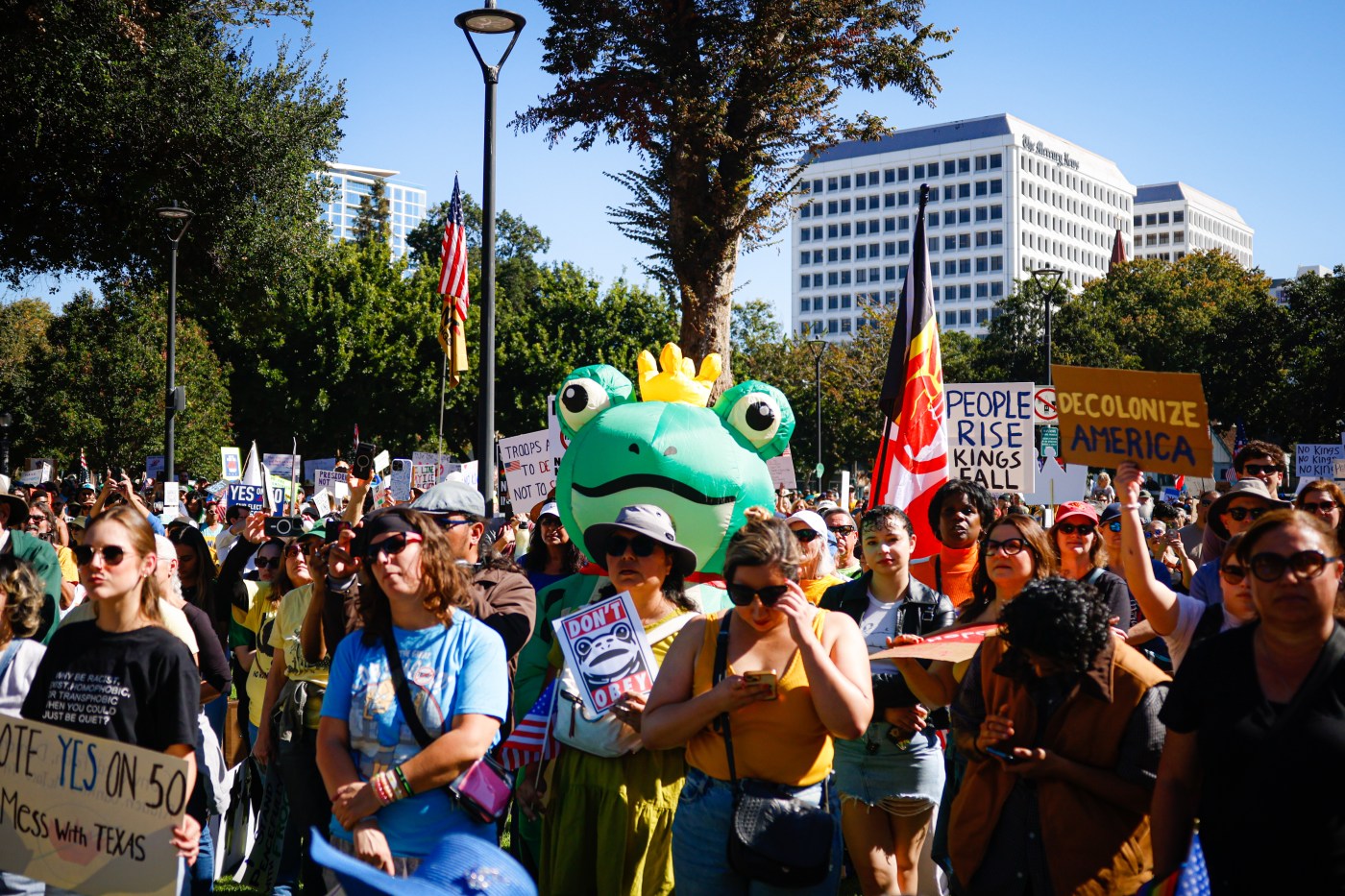 Letters: ‘No Kings’ rallies featured patriotism on parade