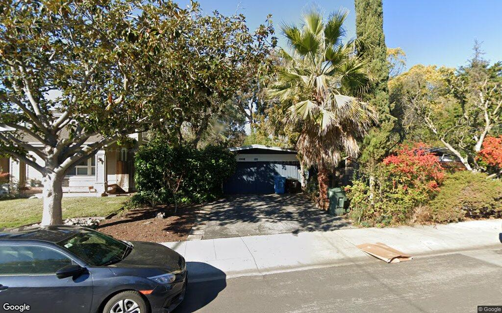 Sale closed in Palo Alto: $3.4 million for a six-bedroom home