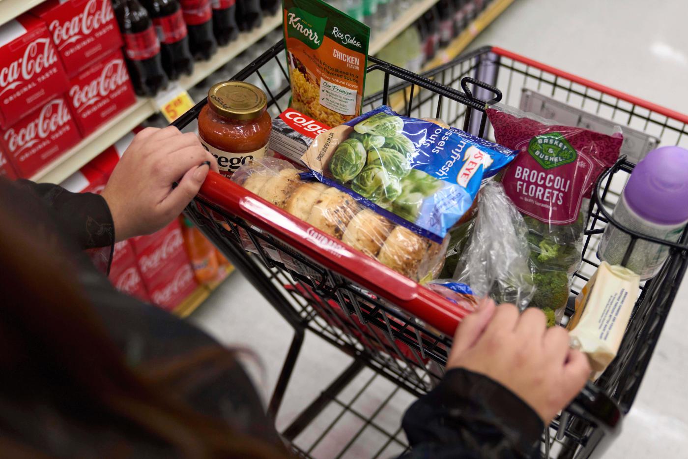 Food benefits may not reach half a million in Bay Area in November