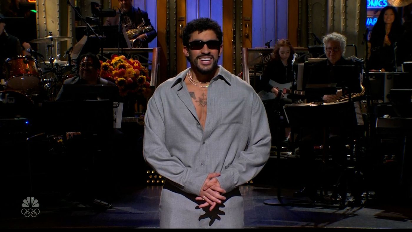What Bad Bunny said in Spanish on SNL about backlash to his Super Bowl gig