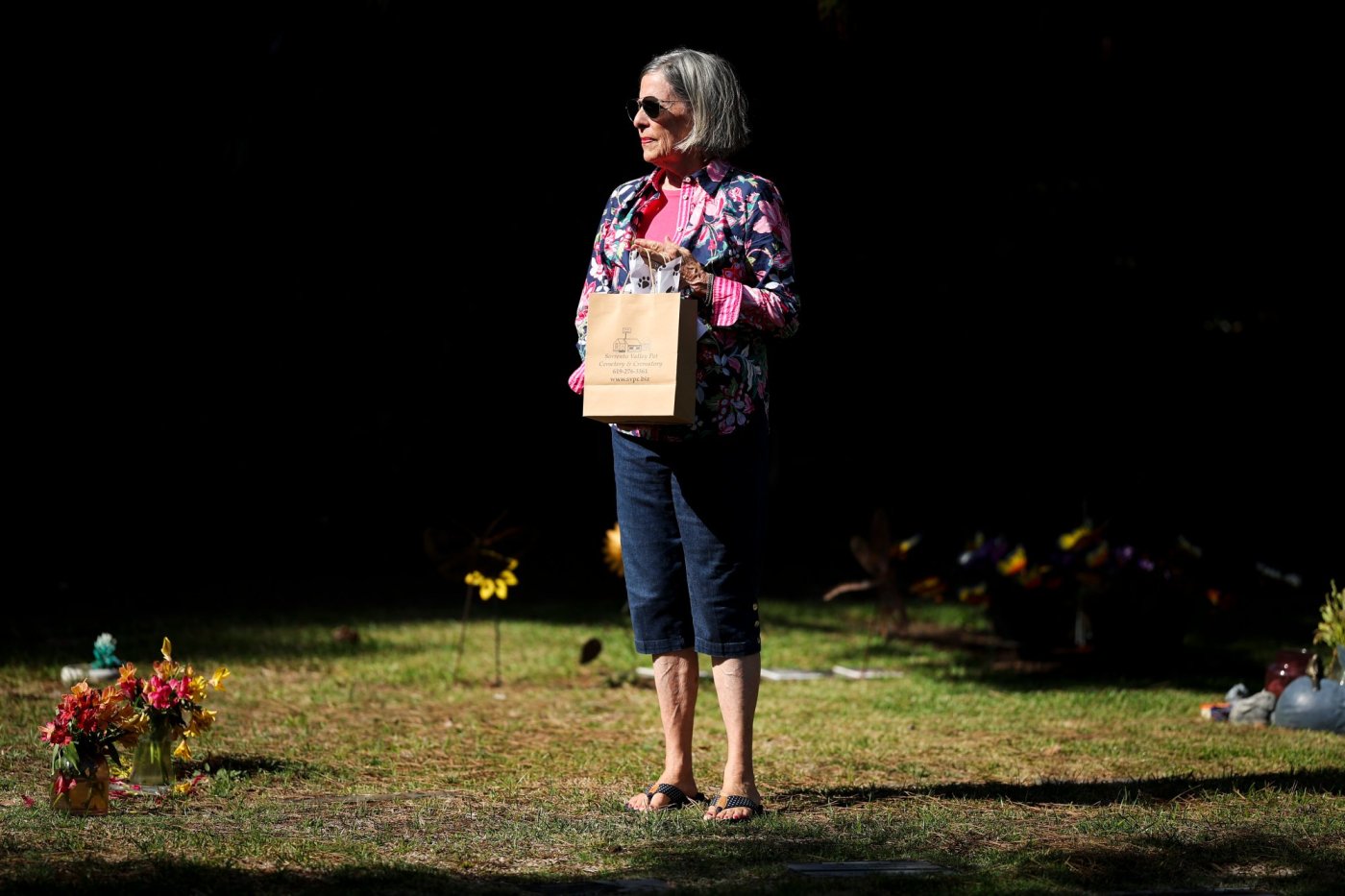 Some pet owners given wrong ashes as California pet crematorium abruptly closes