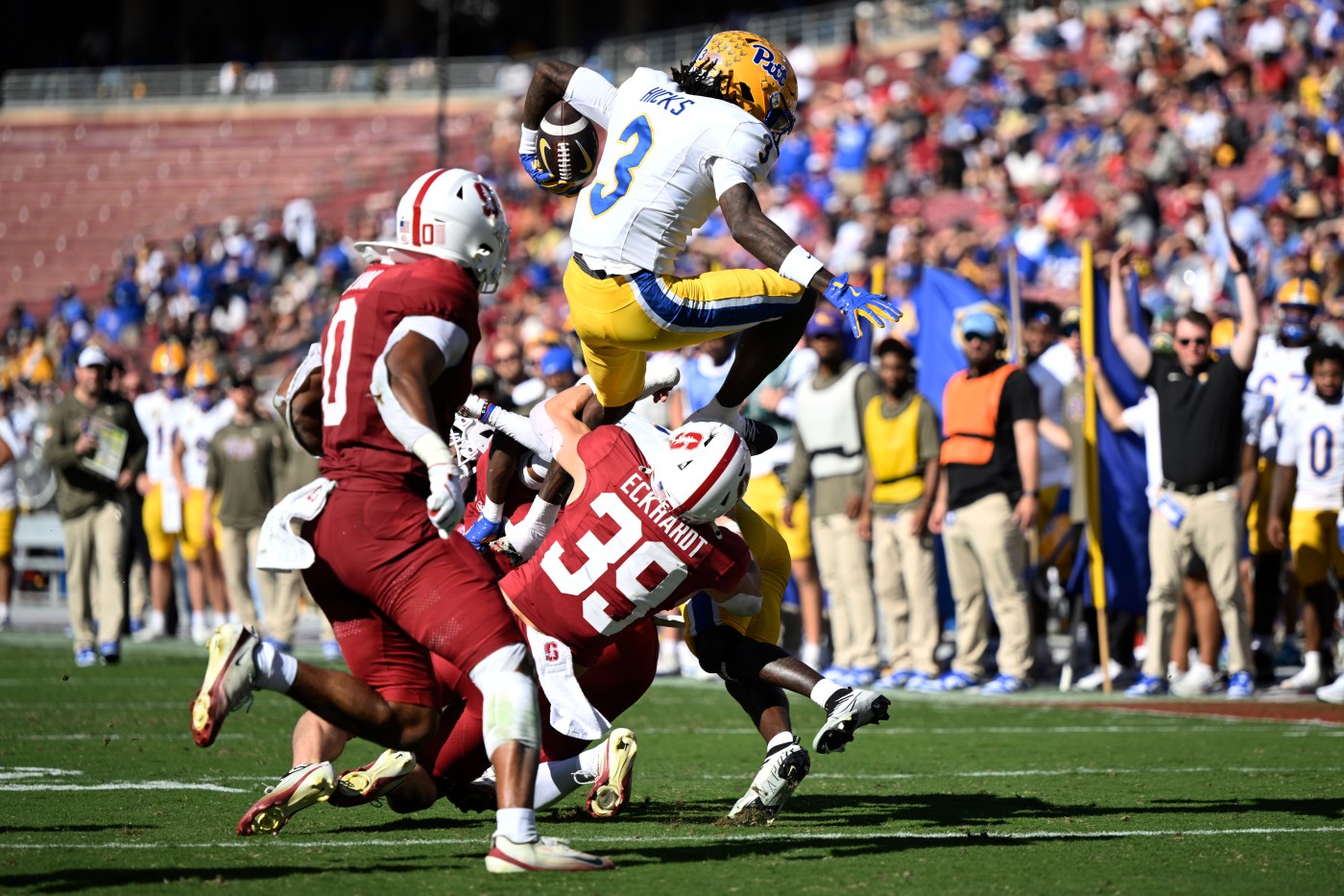 Stanford falls 35-20 to Pittsburgh as Gulbranson struggles before being replaced