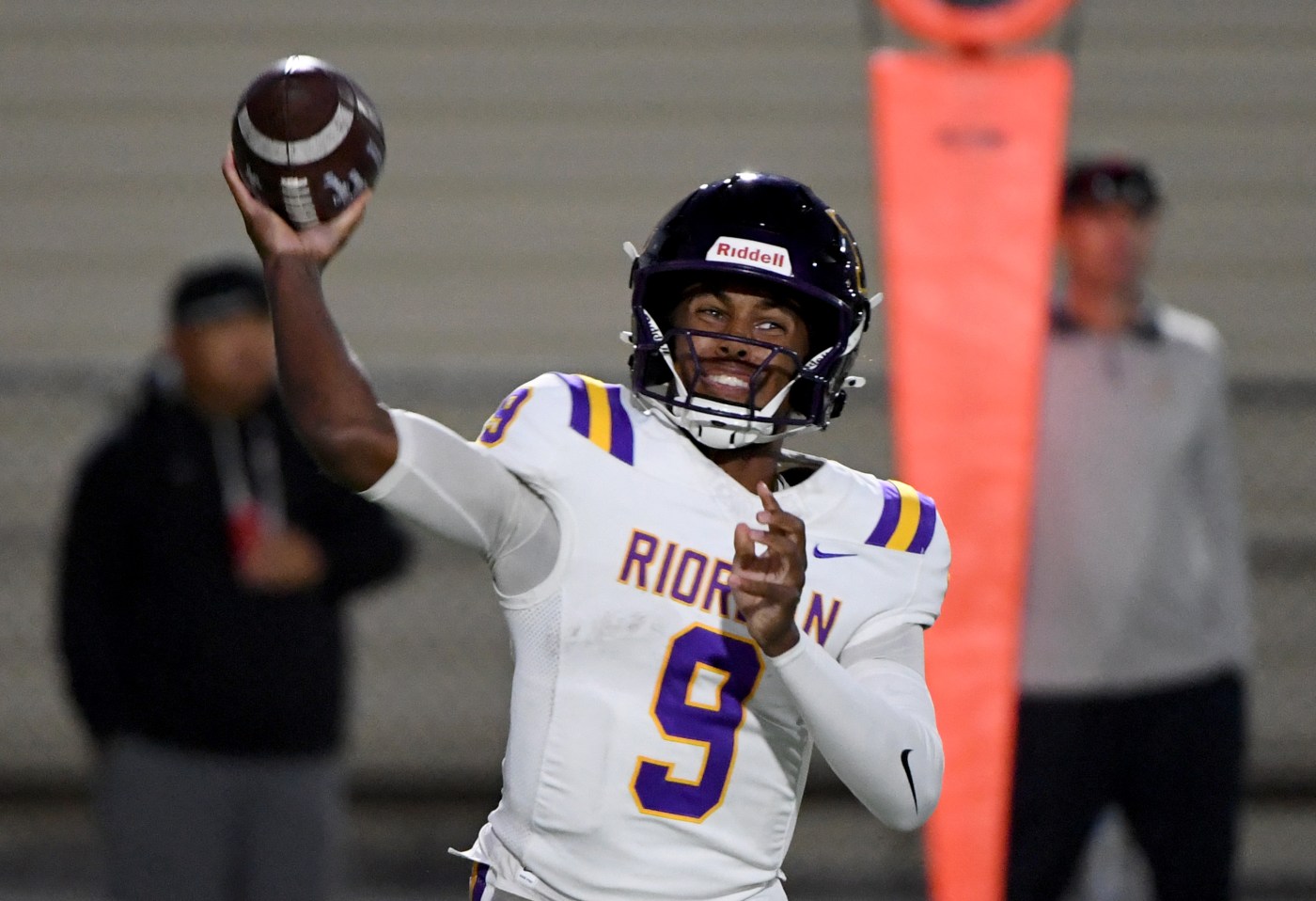 Monday Morning Lights: Serra, Riordan to play under lights for WCAL title