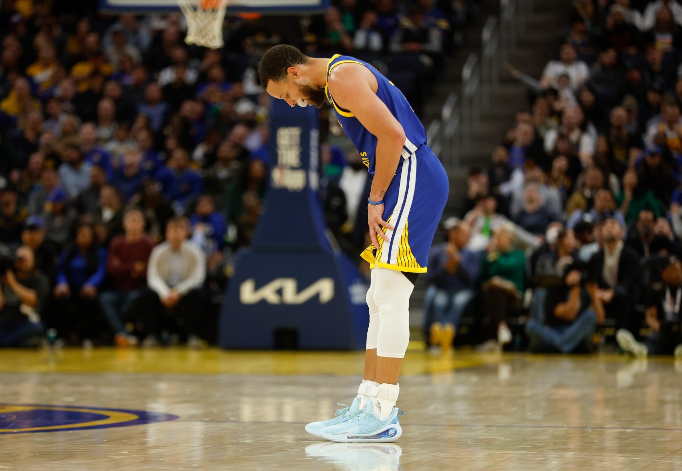 With illness lingering, Steph Curry to miss Nuggets game