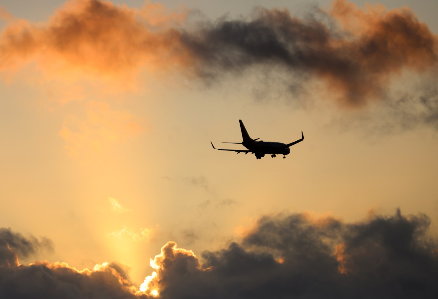 Bay Area air travelers confront cancelations as federal shutdown drags on