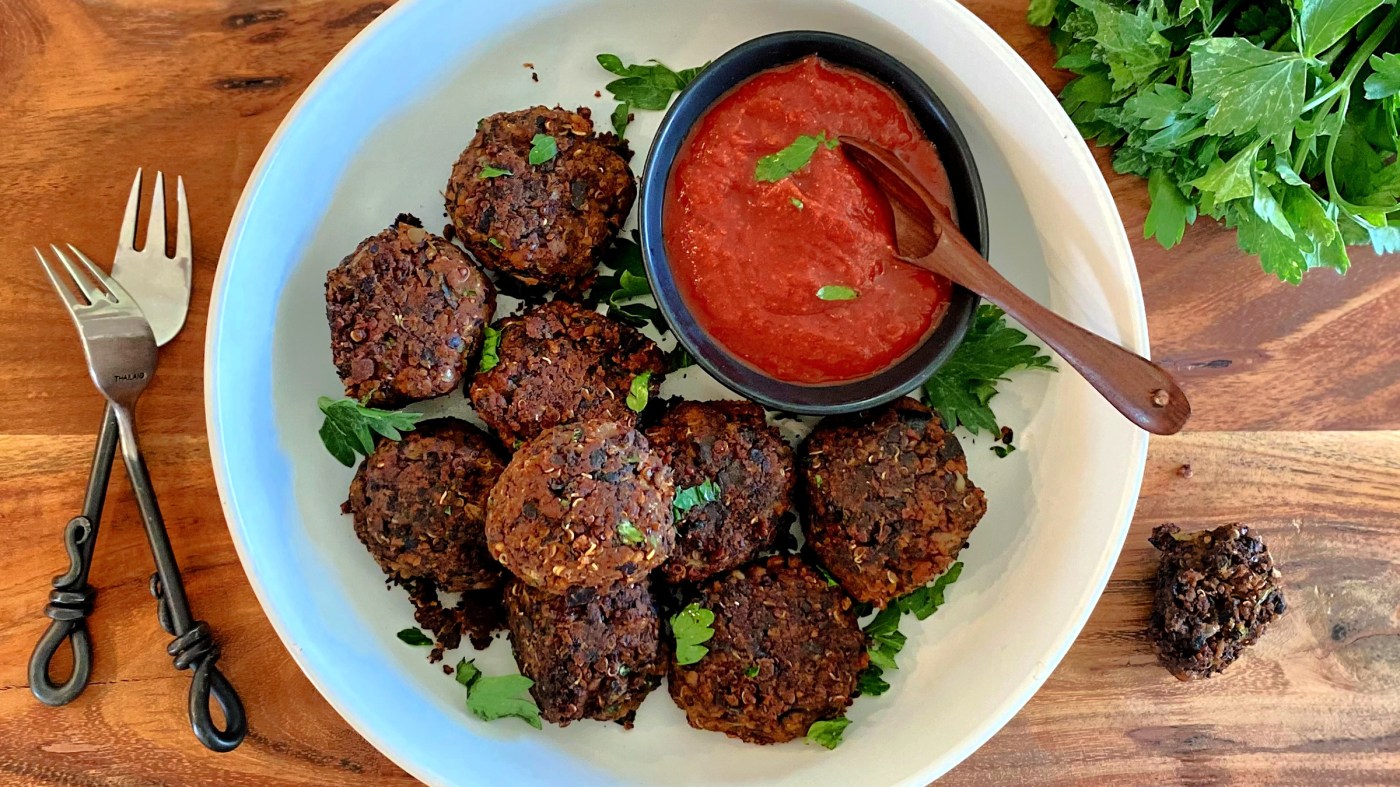 Recipe: Meatless meatballs offer a lighter protein-packed meal